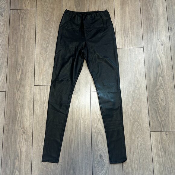 Aritzia Wilfred Free Vegan Leather Daria Leggings - Picture 1 of 1